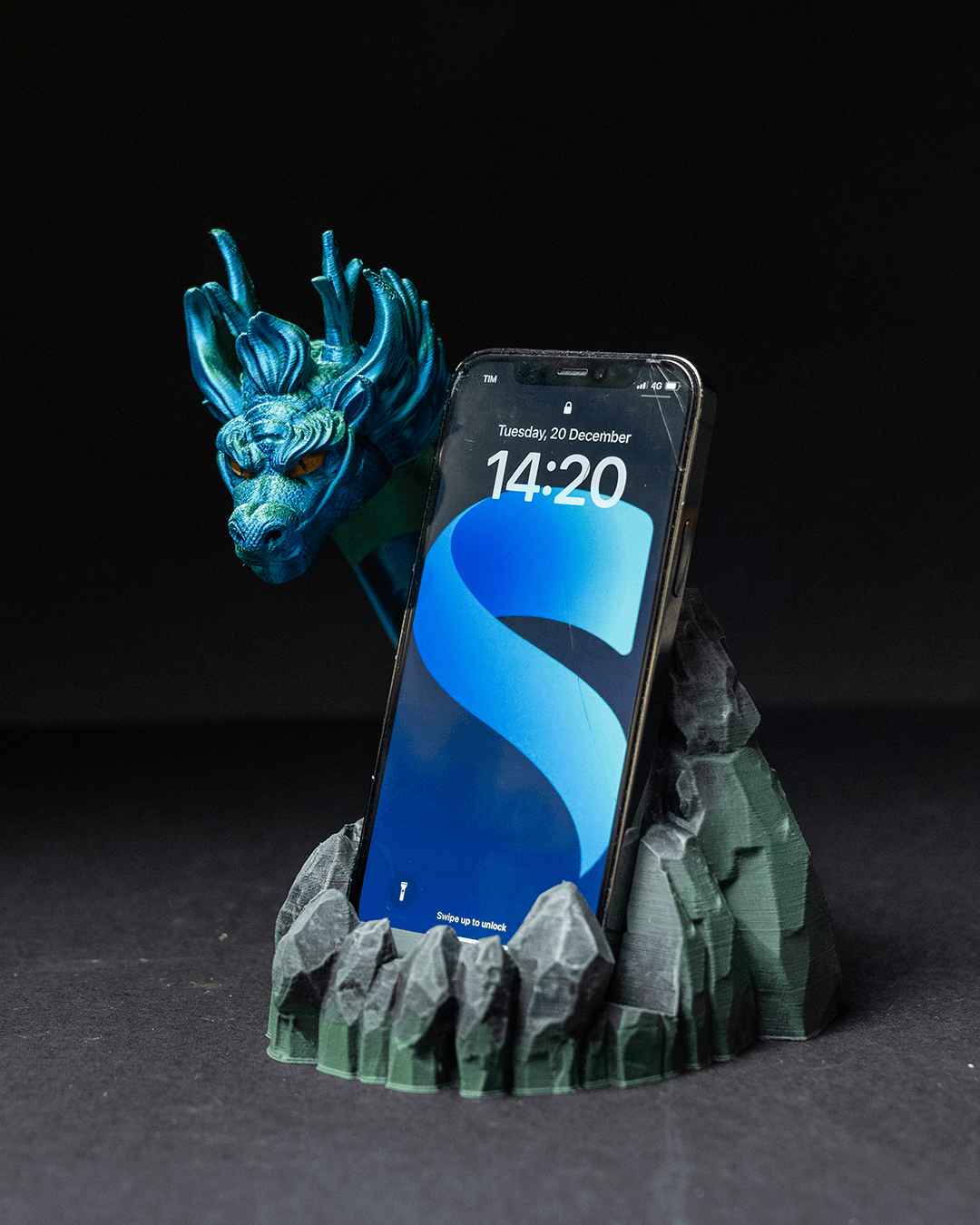 Dragon Phone Holder