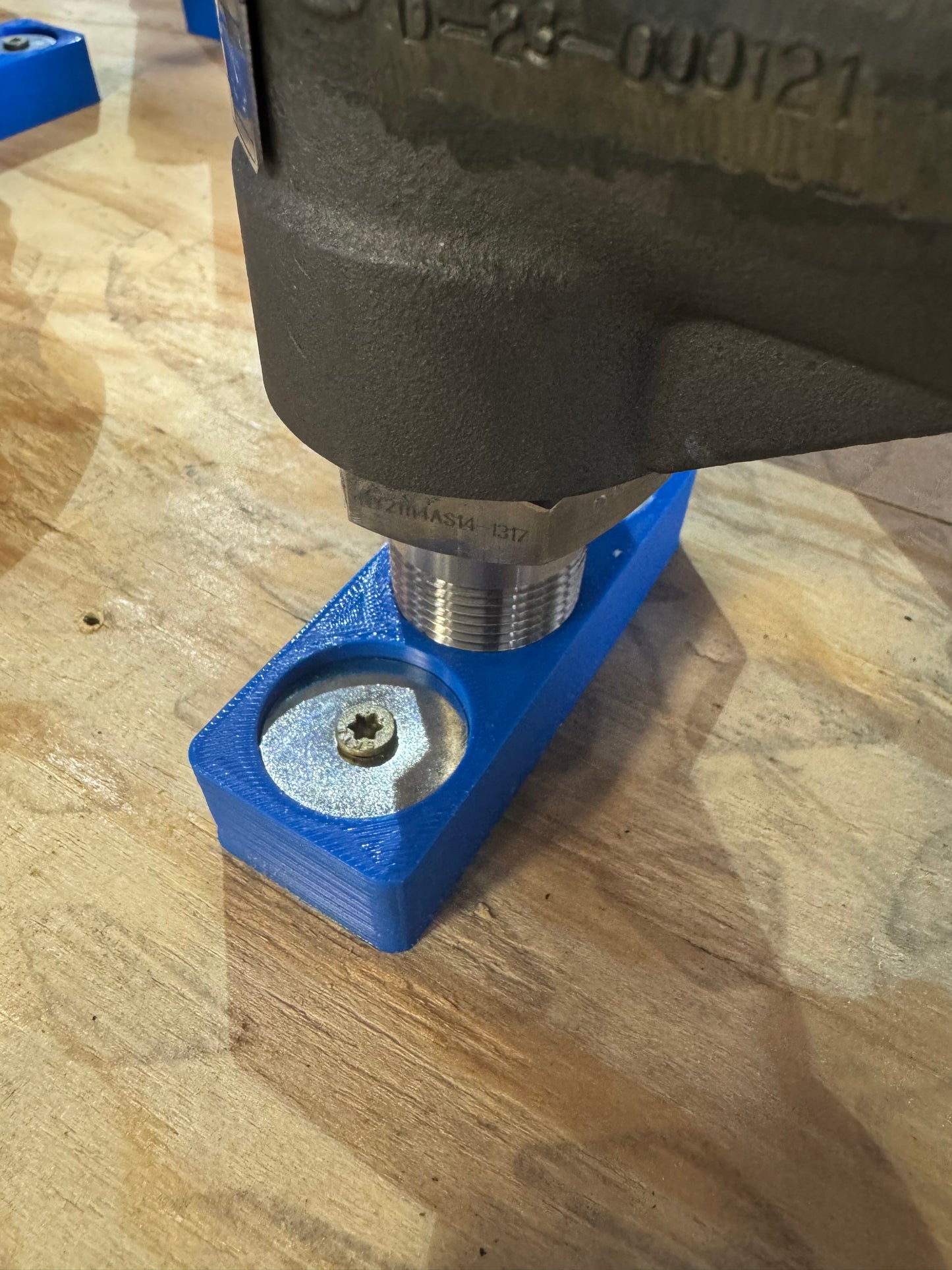 Pallet Mount for Portable Valves