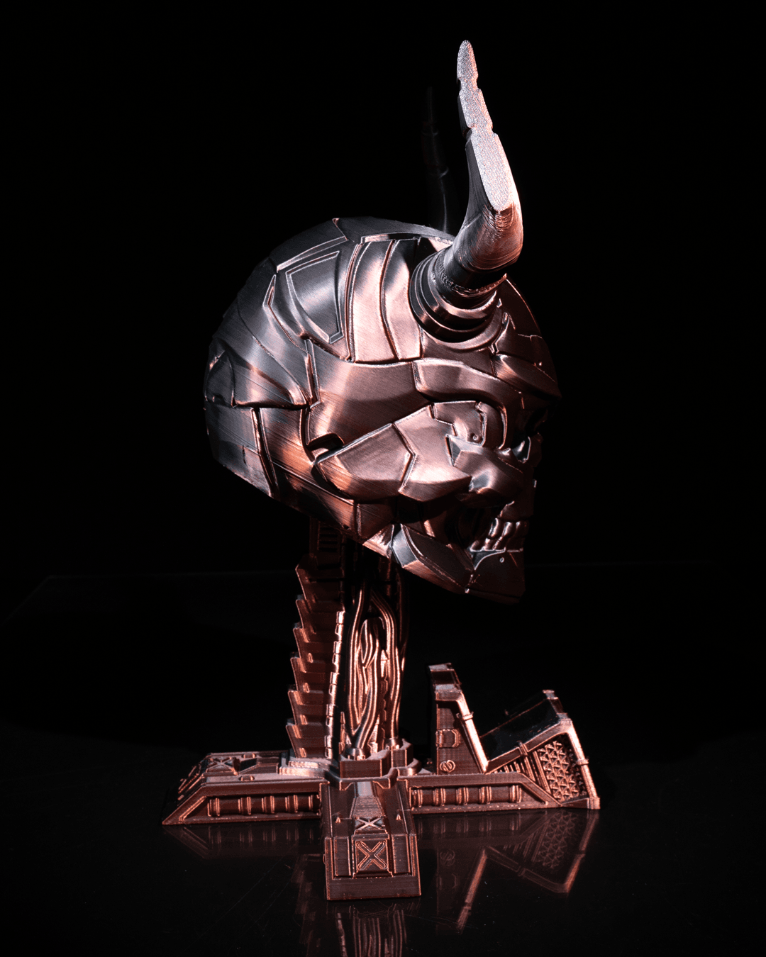 Sci-Fi Skull Controller and Headphone Holder