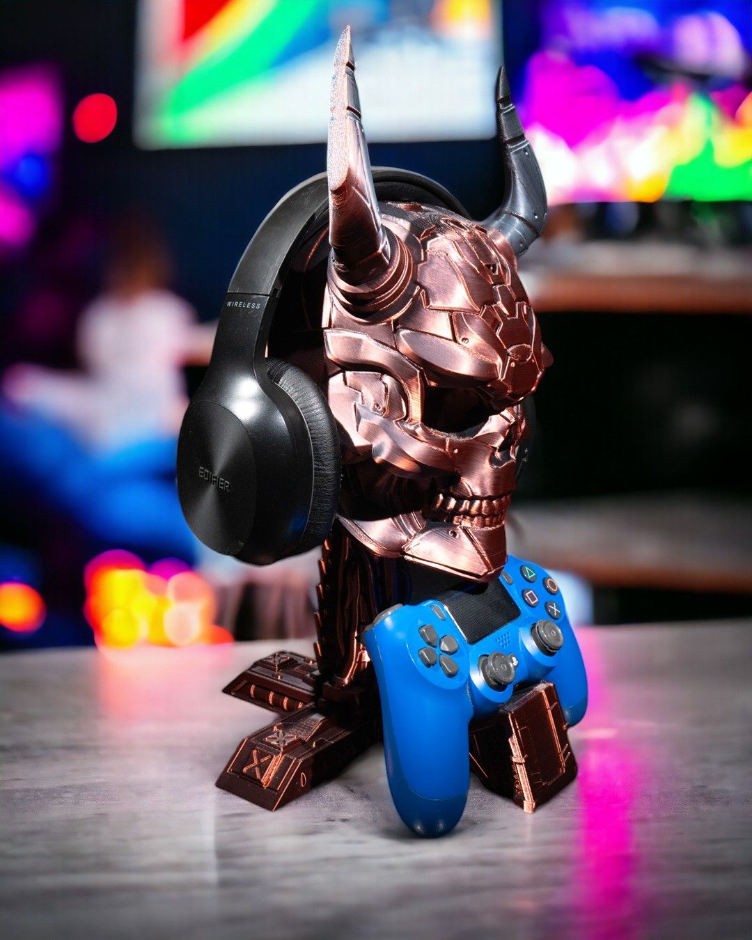 Sci-Fi Skull Controller and Headphone Holder