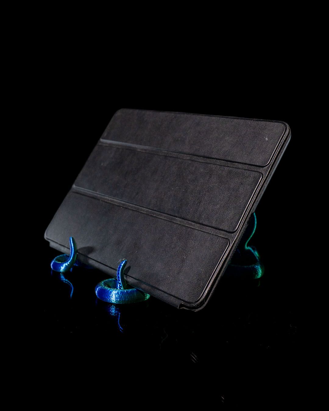 Tech Guru Phone Holder